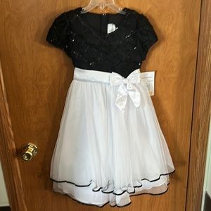 Black and white dress